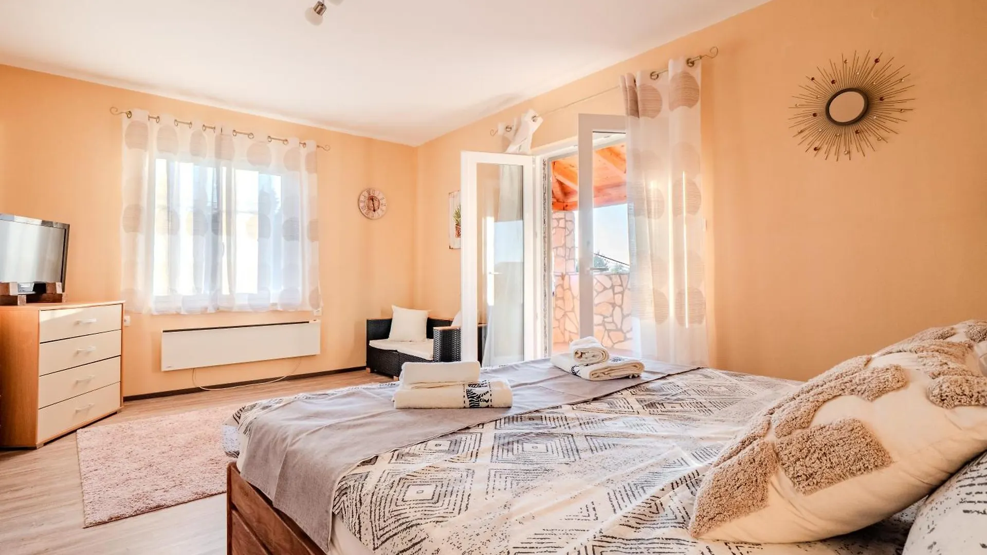 Villa Badi Malinska 0*,  Croatia